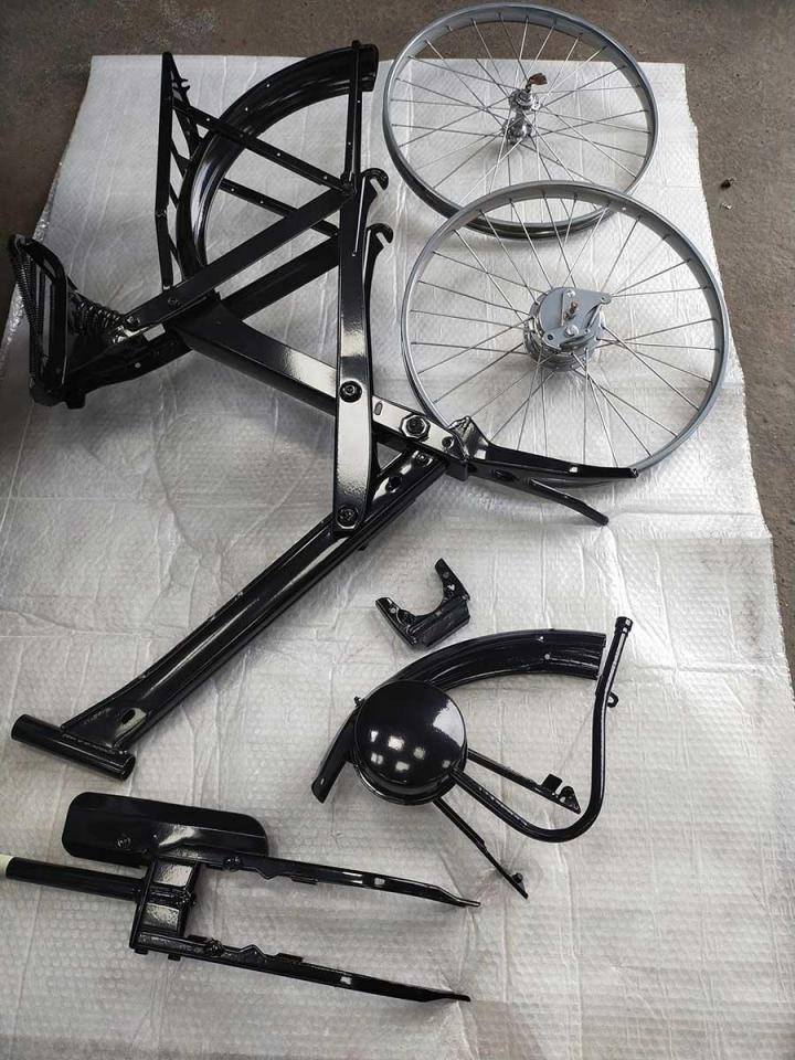 Peinture bicyclette Confort-Meilars